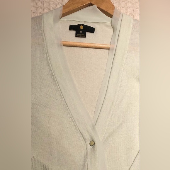 Cotton Cashmere Pastel Green button up cardigan SOFT with front pockets. Medium - Picture 8 of 9